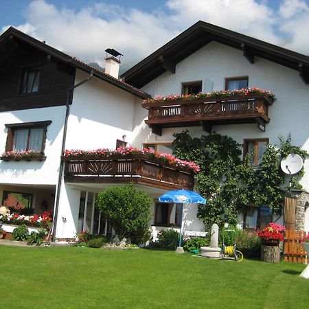 Gaestehaus Sonnenheim Thaur ภายนอก รูปภาพ