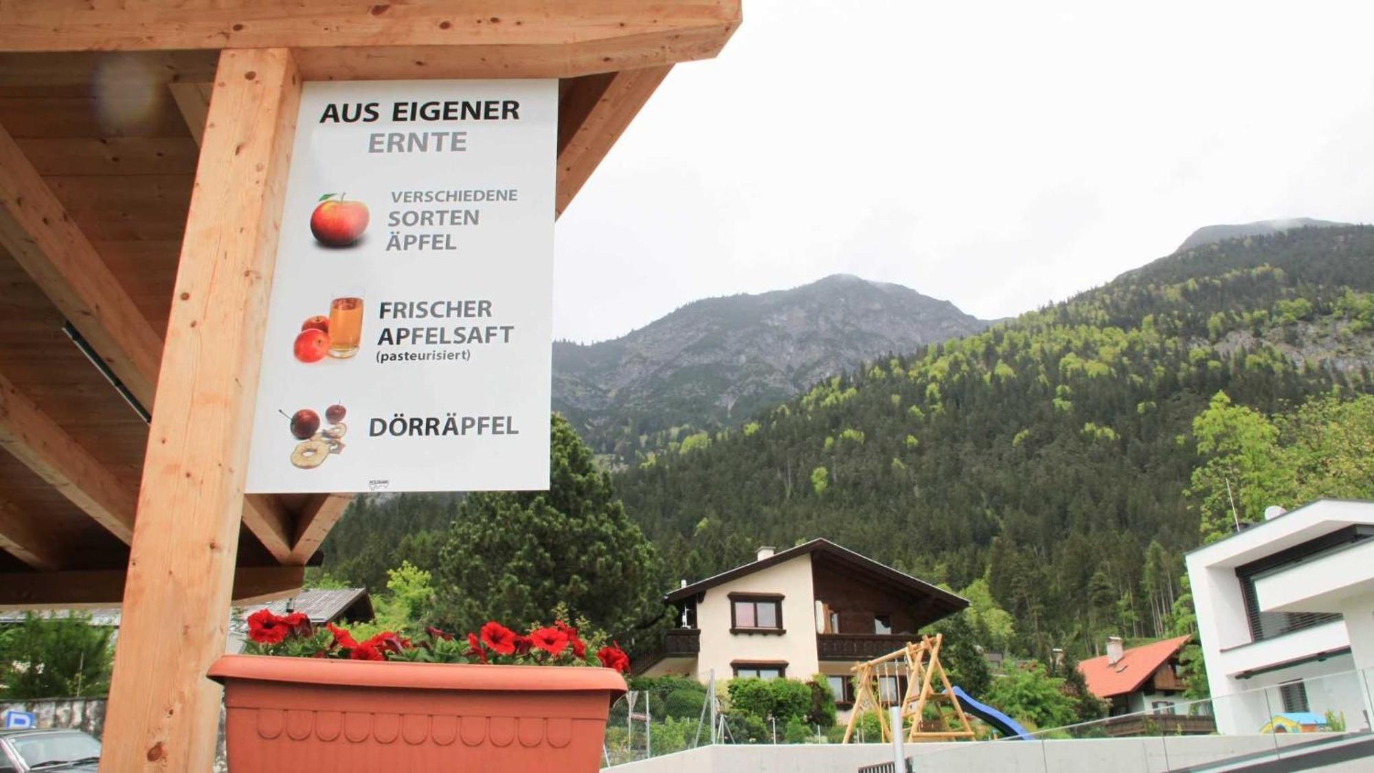 Gaestehaus Sonnenheim Thaur ภายนอก รูปภาพ