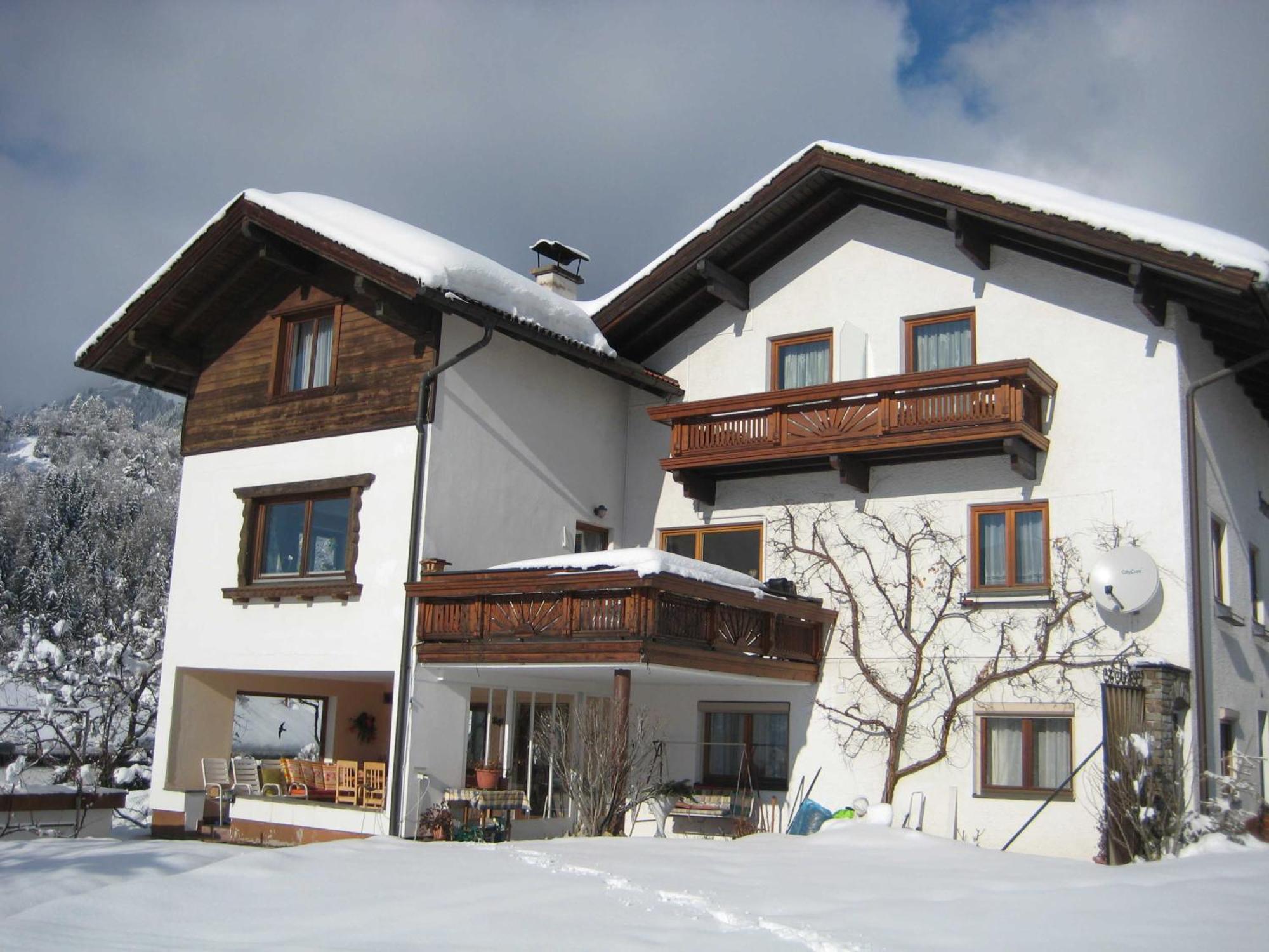 Gaestehaus Sonnenheim Thaur ภายนอก รูปภาพ
